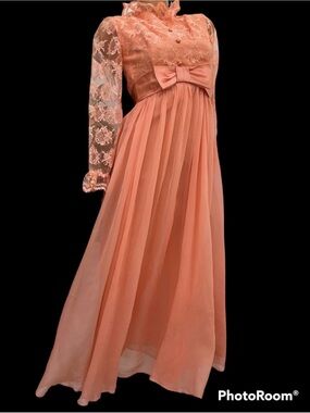 Vintage Peach Lace Maxi Dress Long Sleeve Prairie Cottagecore XS